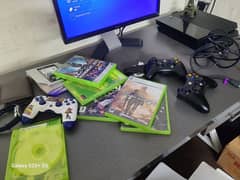 Xbox 360 E 500GB WITH 10+ GAMES