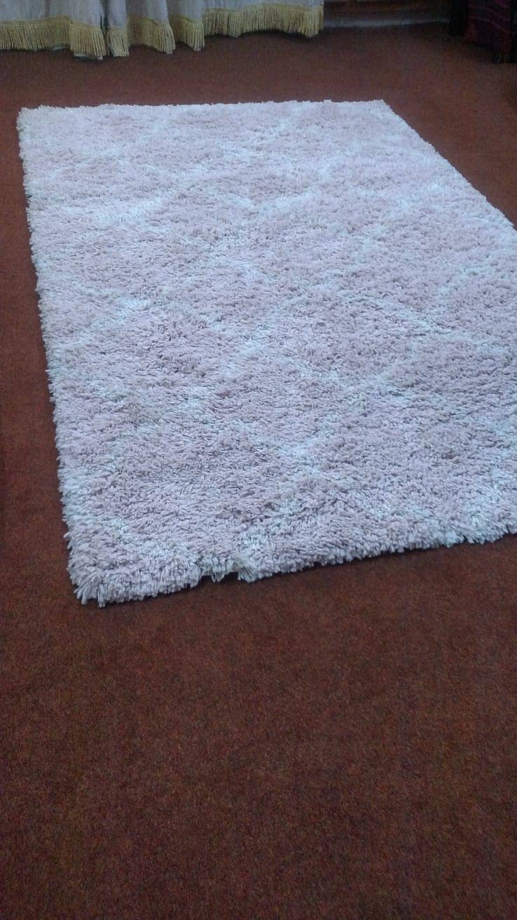 Light pink colour center carpets 2