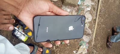 IPHONE 8 PLUS 64GB NON PTA FACTORY UNLOCK FREE FIRE AND PUBG SMOOTH