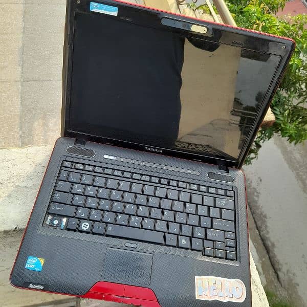 Toshiba Satellite U505 LAPTOP | Intel core i3 1