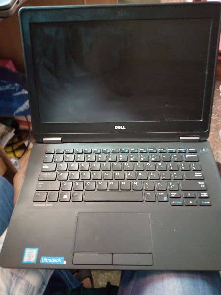 Dell latitude E7270 10/10 condition 1