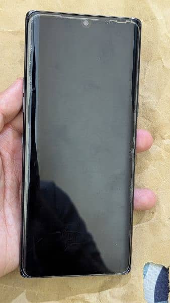 LG Velvet 5G 4