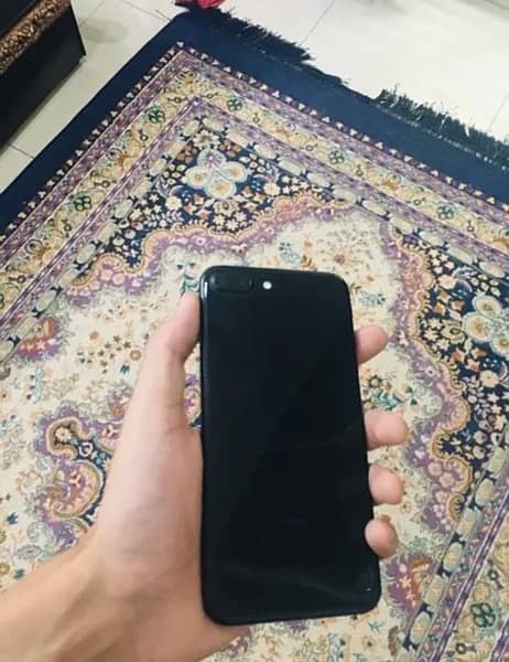 Iphone 7 plus 128 gb pta approved 4