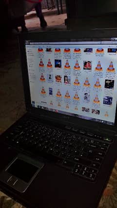 laptop 4gb ram  160 hard. 0.3. 0 1 8.7. 0.9. 9.3. 8