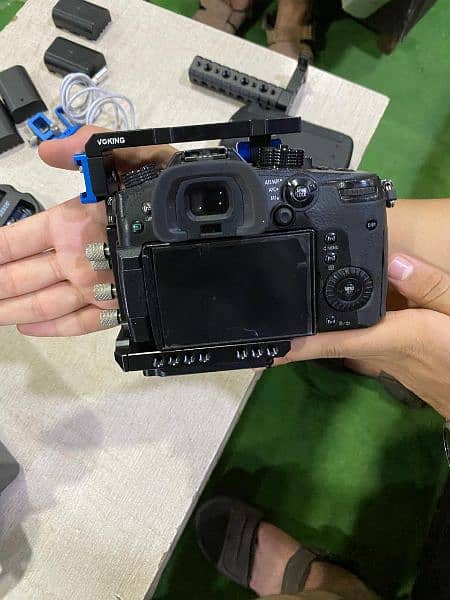 Panasonic LUMIX GH5 4K Digital Camera 8