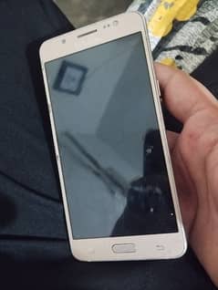 Samsung j5 2gb ram 16gb rom