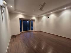 Beautiful Kanal Upper Portion Available For Rent In Dha Phase 1