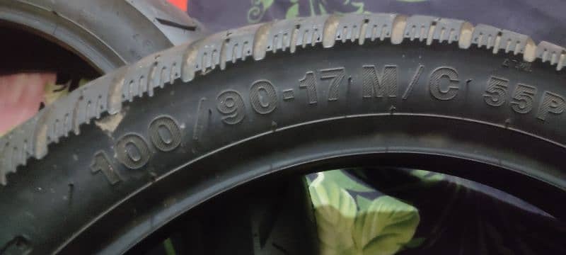 Heavy Bike tyre available for 100/90/17 3