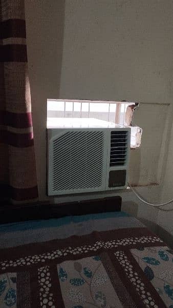 Window AC 0.75 ton 4
