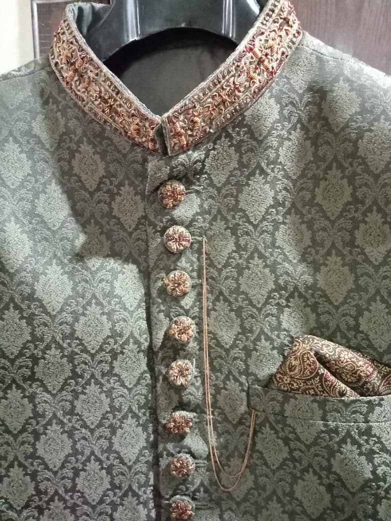 Edonrobe Sherwani for sale l, almost brand new 5