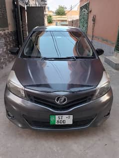 Toyota Vitz 2016