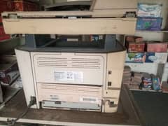 hp lasar jet M 2727nf