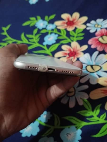 iPhone 11 64 gb non pta factory sim working 1