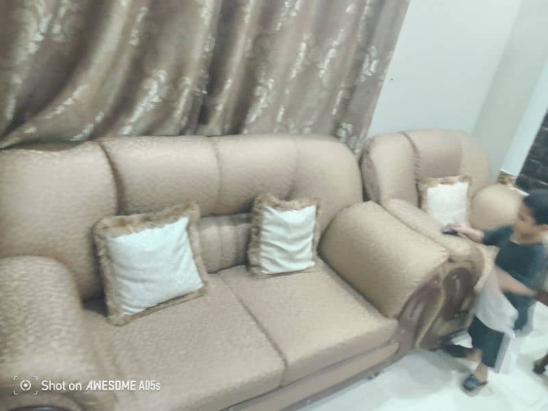 2 Separate Sofa Sets With A Central Table For Sale 1