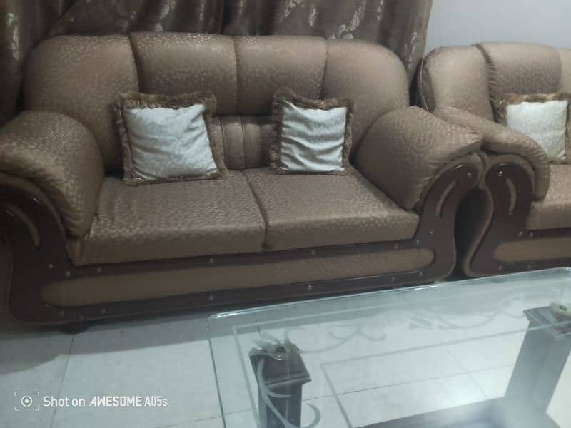 2 Separate Sofa Sets With A Central Table For Sale 3