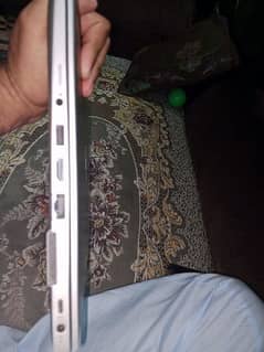 HP elite book 8/256gb 10/10 condition