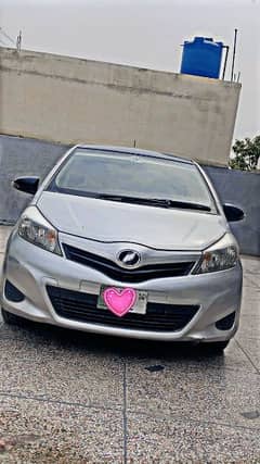 Toyota Vitz 2011