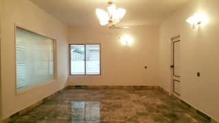 300 Yards Brand New 2nd Floor 4 Beds D/L West Open Portion With Roof Located Behind Karsaz