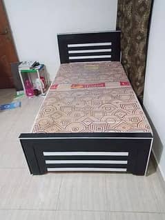 Single bed / Bed set / Bed / Furniture