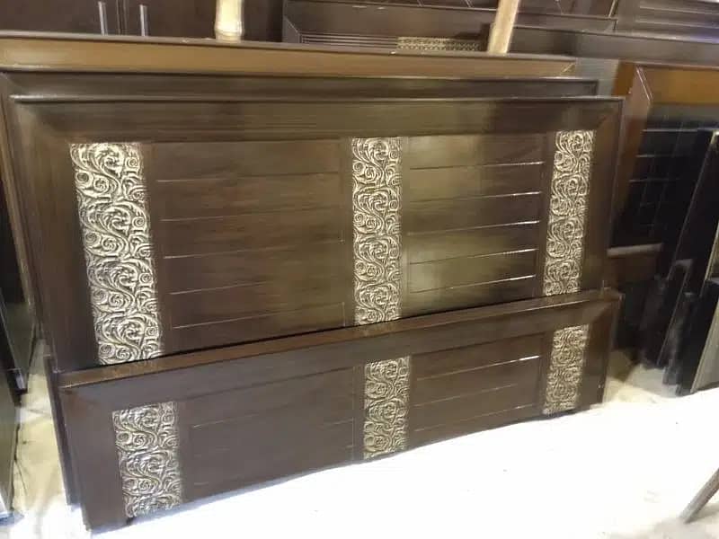 Double bed / bed set / king size bed / wooden bed  / bed / Furniture 4