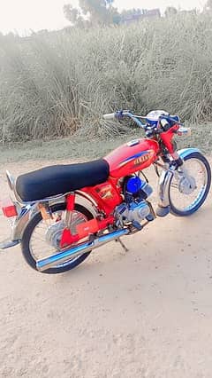 Yamaha 2stok janman motorcycle