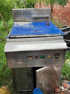 used fryer in working condition for sale