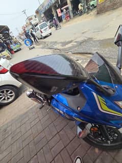 Suzuki Gixxer 150 FS Available for Sale @ 950 K