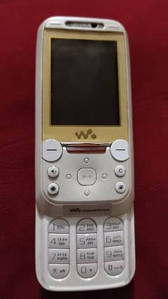 Sony Ericsson W850i Nokia E62i
