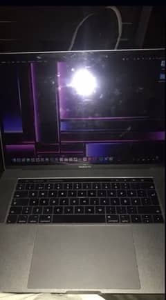 Macbook pro 2017, touchbar, 15inch