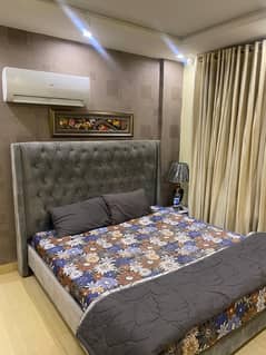 One bedroom VIP apartment for rent on 3to6. Hours in bahria town