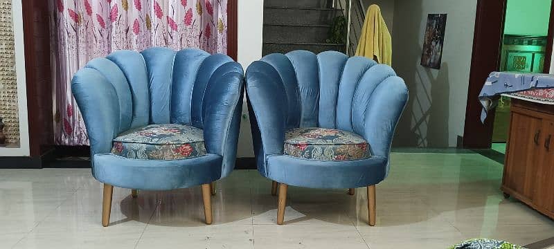 Flower sofa chairs with coffee table 2