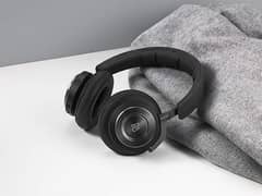 Bang & Olufsen Beoplay H9 3rd Generation Wireless Bluetooth Headphones