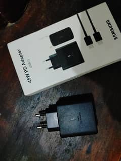 Samsung 45W PD Adapter