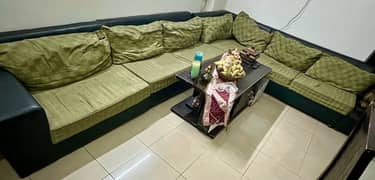 L SHAPED SOFA 8 SEATER 0