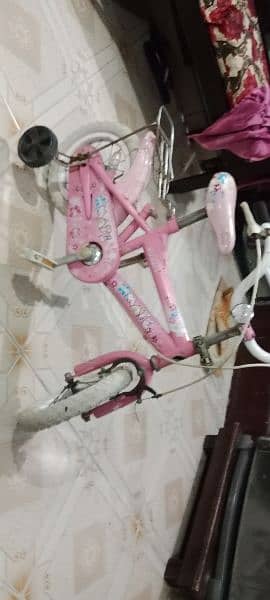 good condition 10/9 two cycle's 1