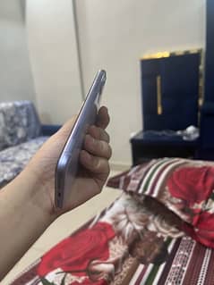 iphone 11 64 gb pta approved with box