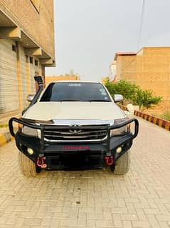 Toyota Hilux vigo  2013