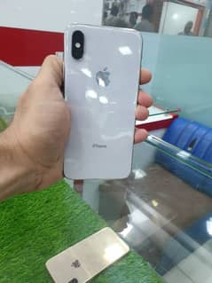 iphone xs 
pta approved 
64gb
lcd chang 
10/10
all okk
84 health