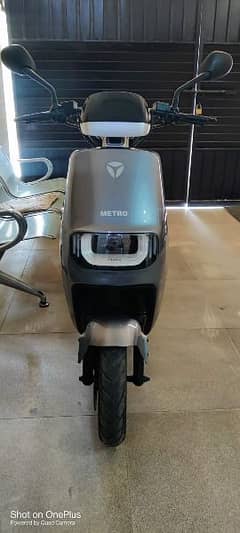 METRO E8S PRO EV BIKE