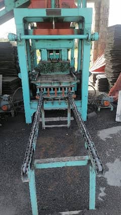 Hydraulic block making machine