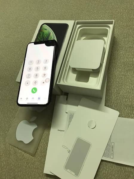 IPhone XS 64Gb (Space Gray) 7