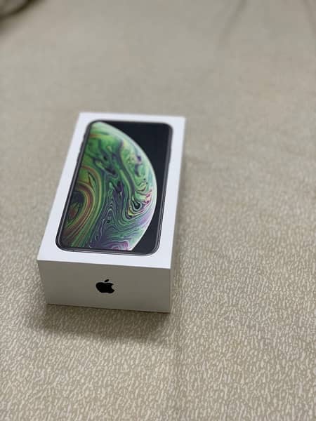 IPhone XS 64Gb (Space Gray) 8