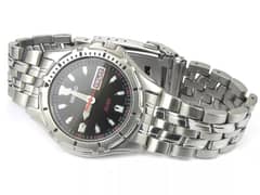 Seiko 7N43-8210 watch - 100m