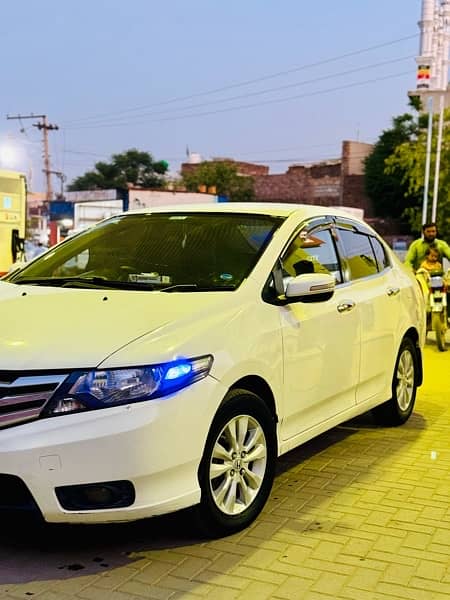 Honda City Aspire 2015 3