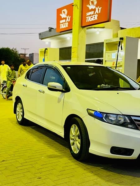 Honda City Aspire 2015 4