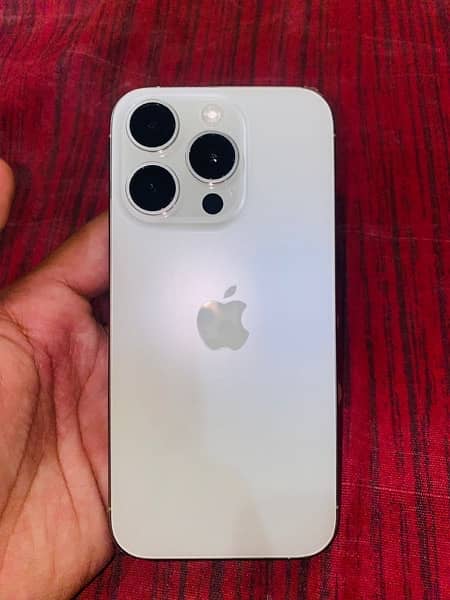 iPhone 15 pro 0