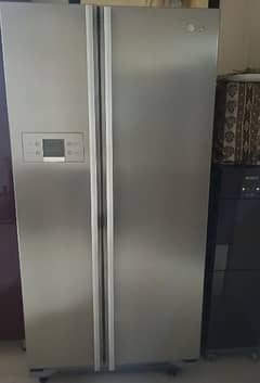 LG REFRIGERRATOR