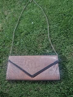 gold chain bag