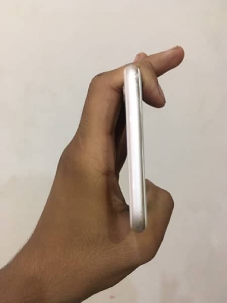 iPhone 6s Plus 64gb with box pta approved 3