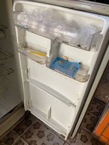 Pel Fridge For Sale 6